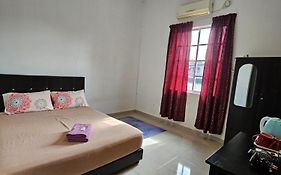 Hotel Bajet Warisan Pekan